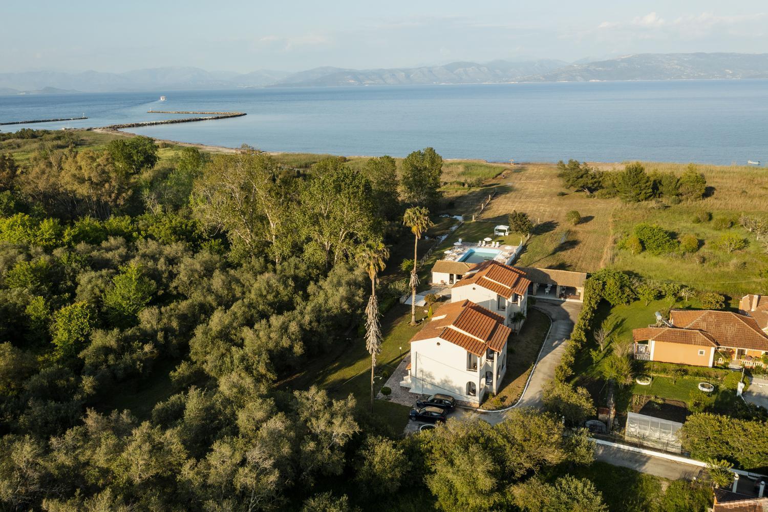 شقة Parakladi Seaside Retreat ليفكيمي المظهر الخارجي الصورة